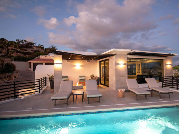 Luxurious 6-Bedroom Villa in Pedregal, Cabo San Lucas